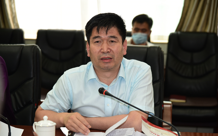 介休市副市长王爱青到东曲矿考察调研