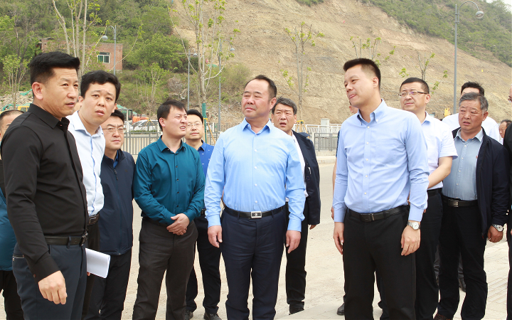 万柏林区区长张喆来西山煤电推进两河西延工程