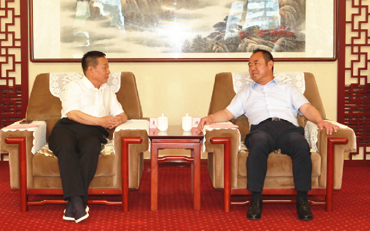 李健会见沁县县委书记秦军县长司慧军一行